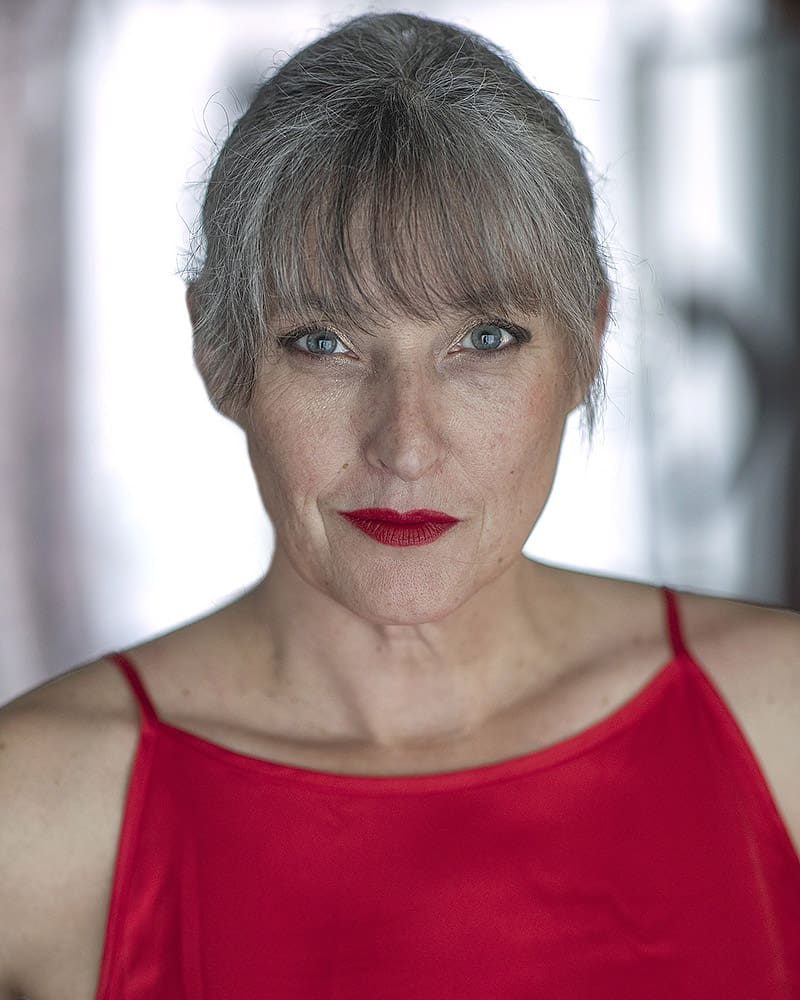 Natural light studio headshot of actress Ceejay Sargent taken by London headshot photographer Remy Hunter